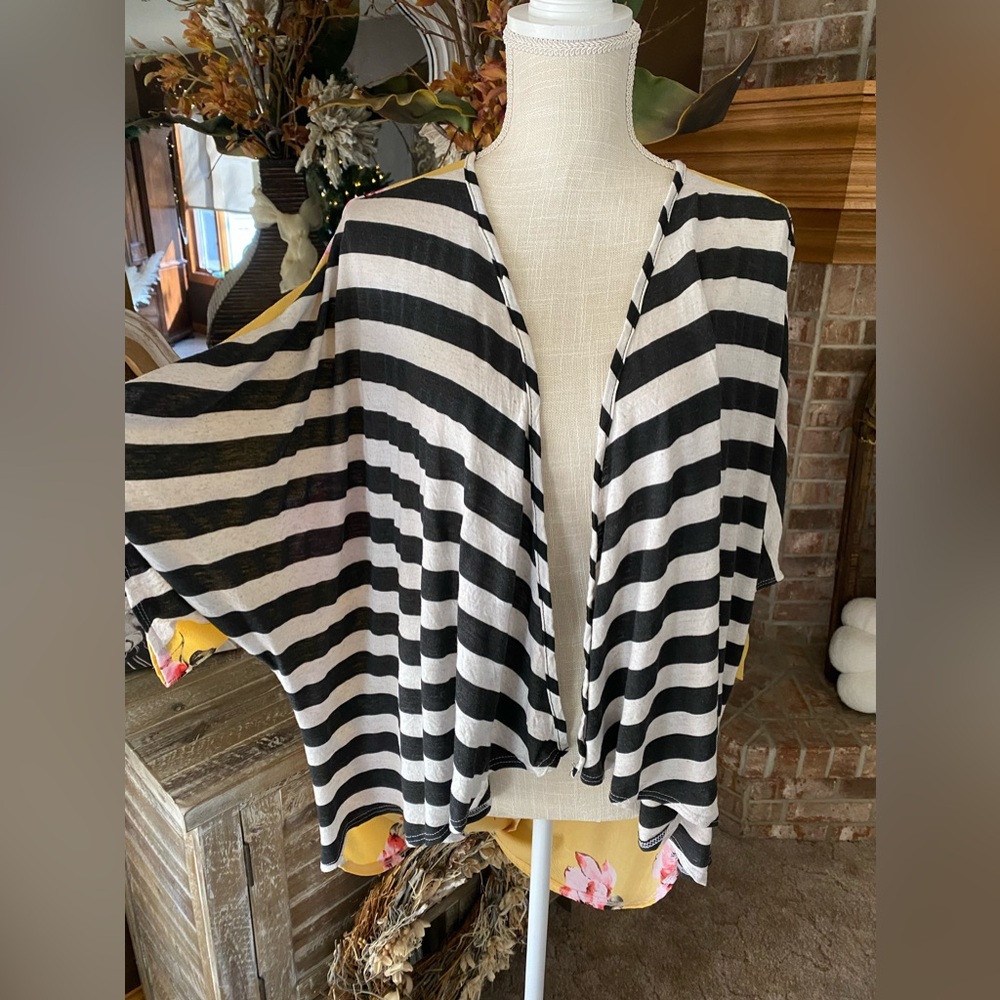 ColorBlock Cardigan - Picture 5 of 7